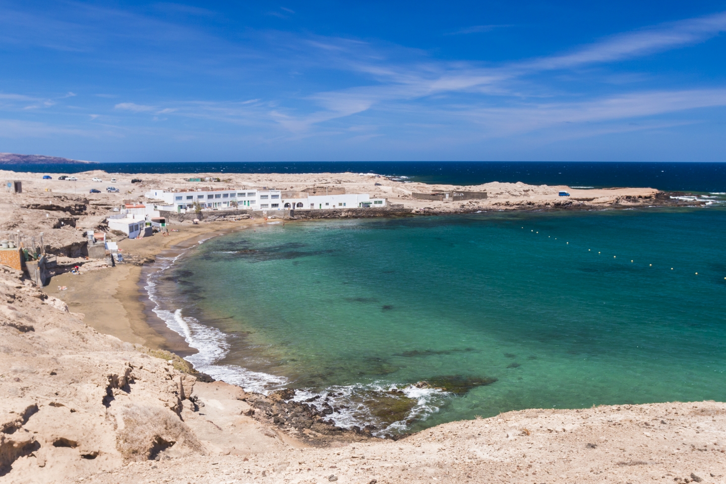 El Cabron beach and dive site