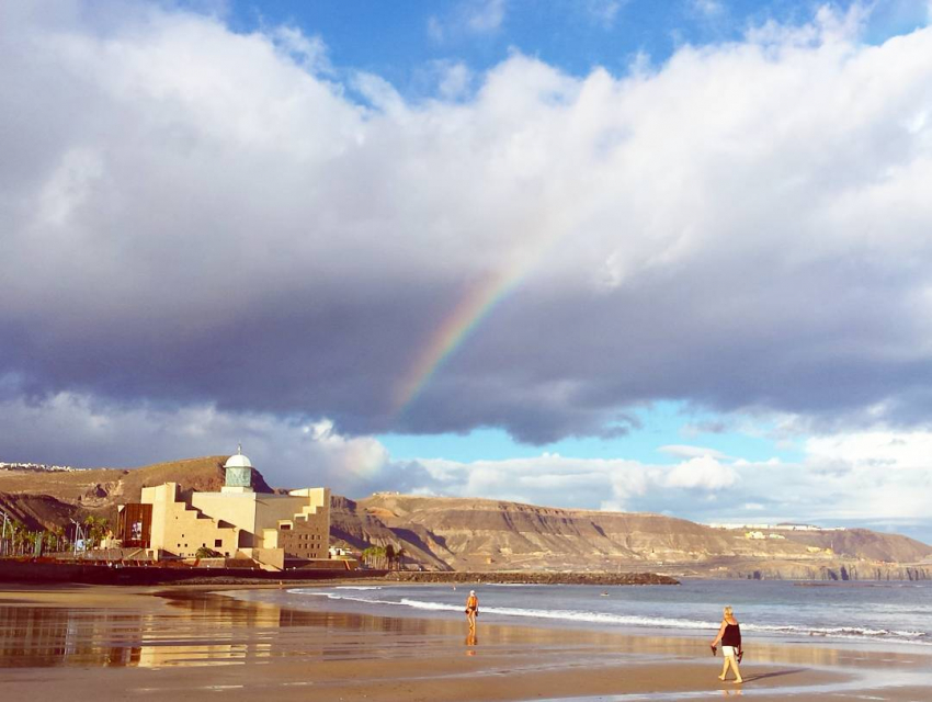 Rain,wind and wavs forecast this weekend in Gran Canaria: Some sunshine in the resorts.