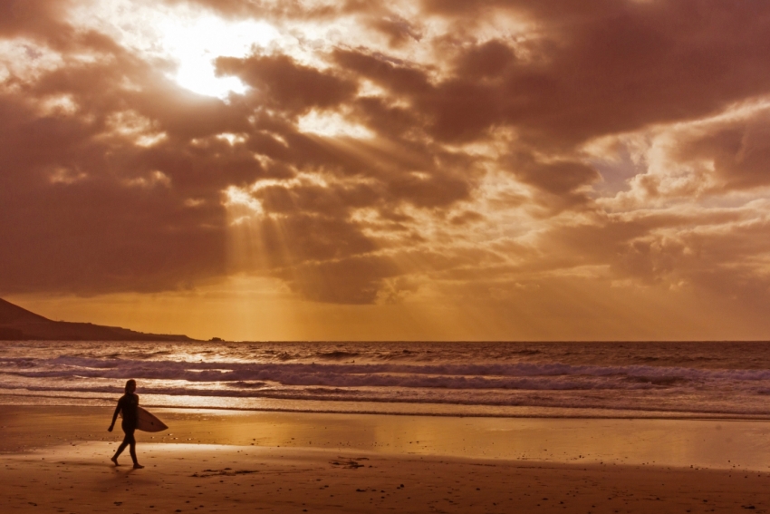 Learn to surf in Gran Canaria